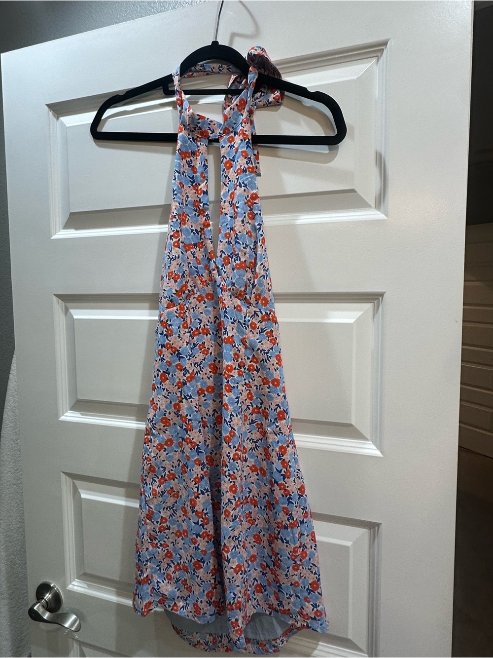 Angel Biba White Mini Dress with Red & Blue Floral Print - Picture 2 of 4